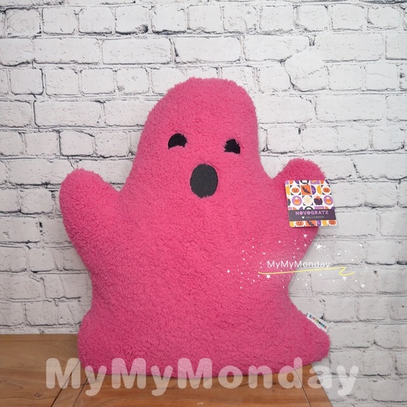 Halloween Pink Ghost Pillow - Picture 1 of 3